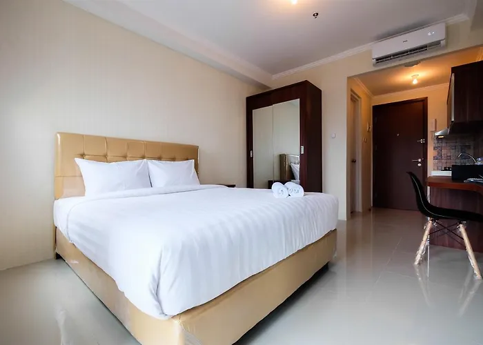 Simple Studio Signature Park Grande Apartment Near Mt Haryono By Travelio