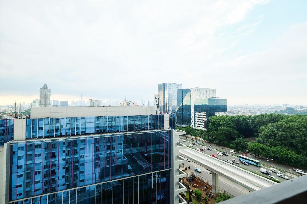 Simple Signature Park Grande Near Mt Haryono By Travelio *